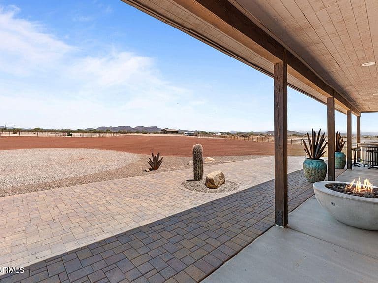 48810 W LONG RIFLE Road photo 5