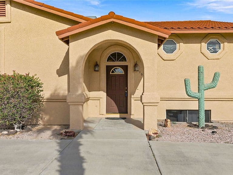 1649 Alta Vista Road photo 1