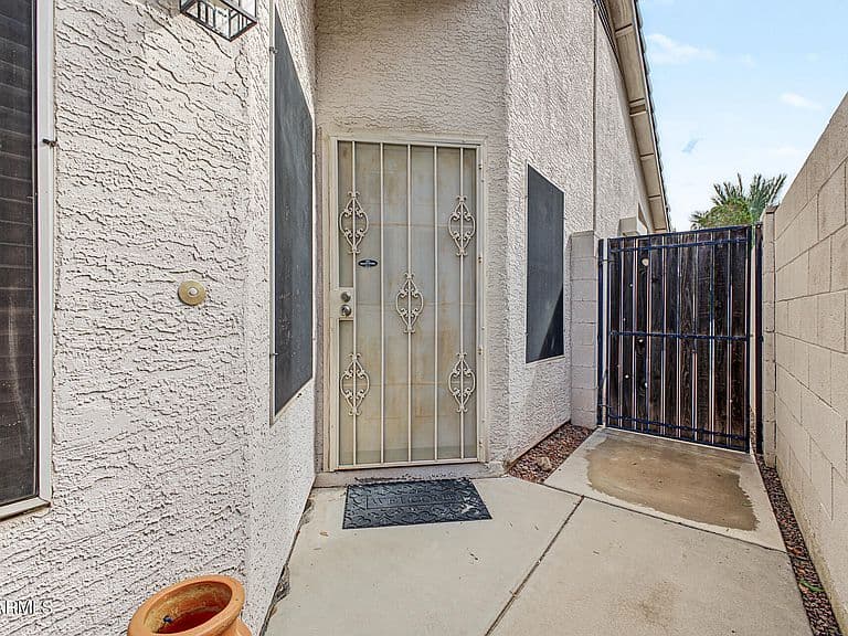 3105 E ESCUDA Road photo 5