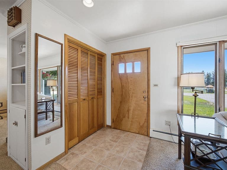 2636 Sunset Ln photo 3