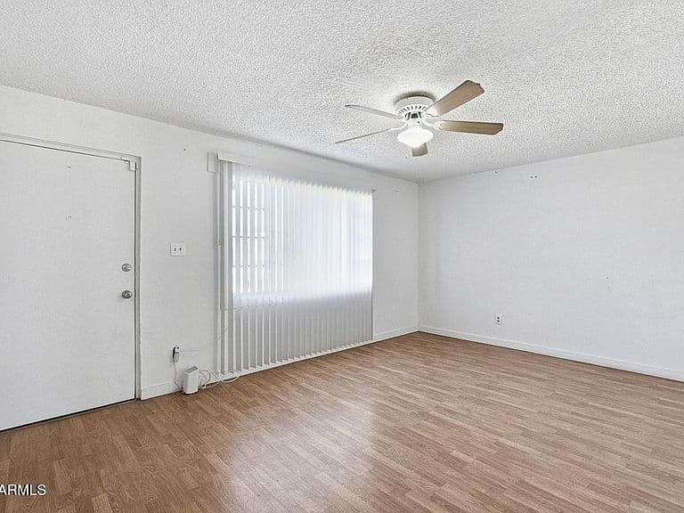 11117 W Florida Avenue photo 3