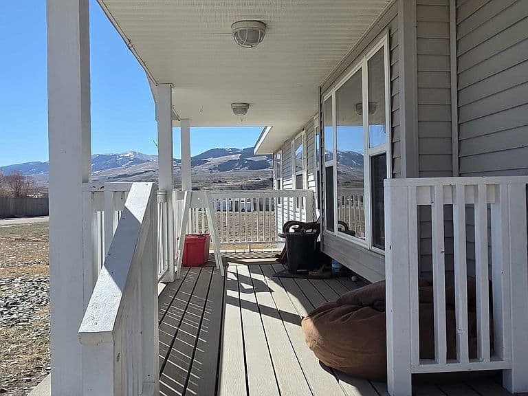214 Westview Dr photo 3