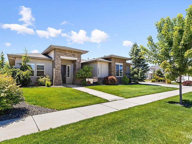 10059 W Andromeda Dr photo 2
