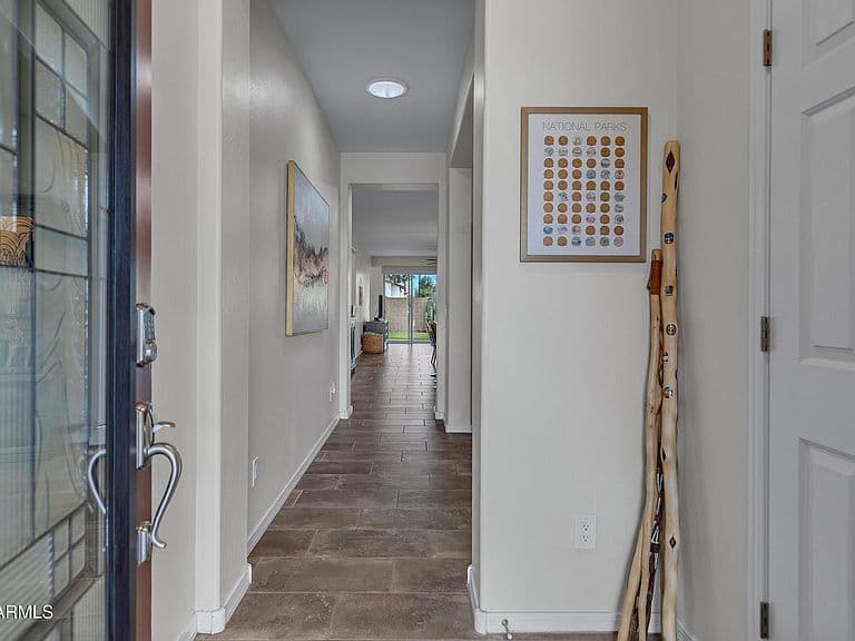10250 E TAHOE Avenue photo 4