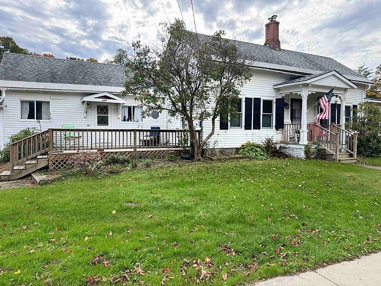 434 East Main Street photo 2