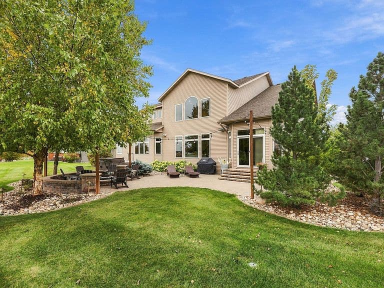5827 Silverleaf Dr S photo 5