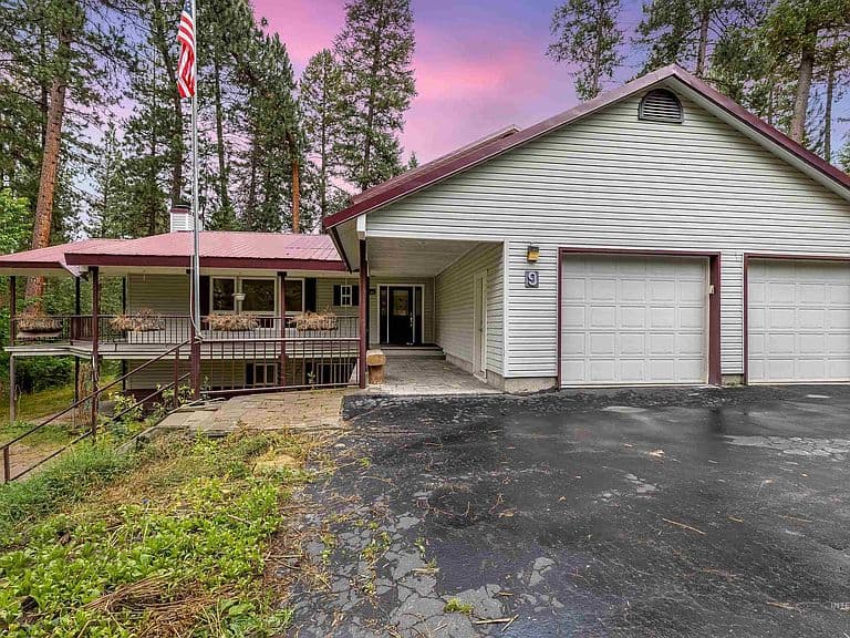 9 Twilight Dr photo 1