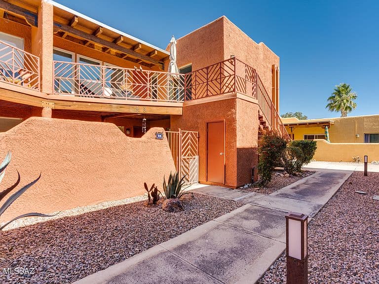 6255 N Camino Pimeria Alta photo 2