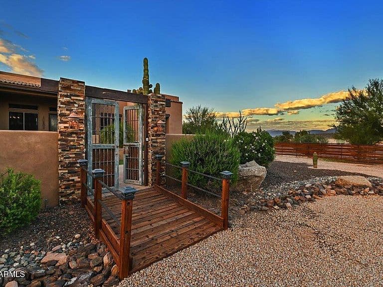 16348 E CALLE DE LOS FLORES Drive photo 4