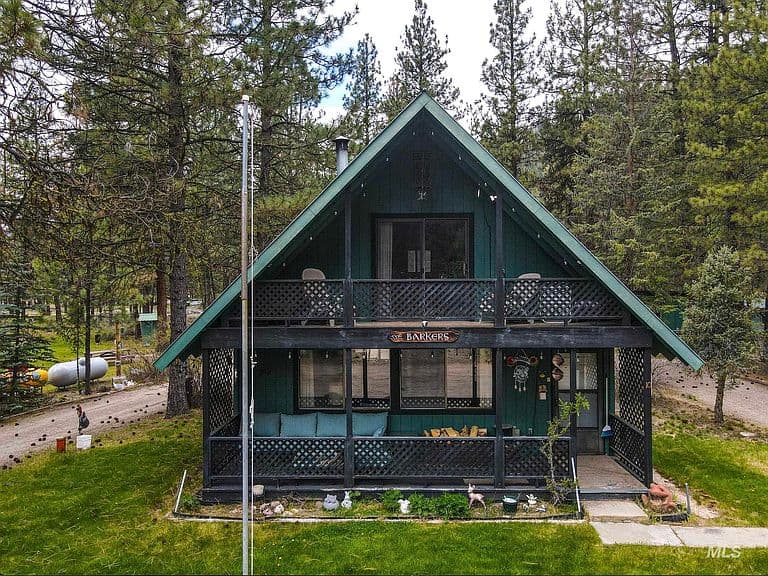 10 Bransons Dr photo 1