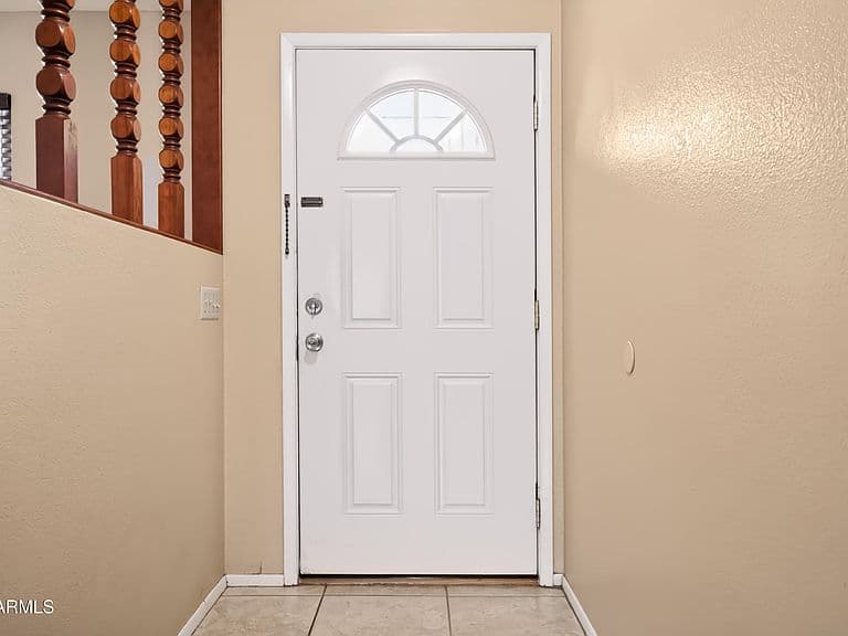 2465 PLAYER Avenue photo 5
