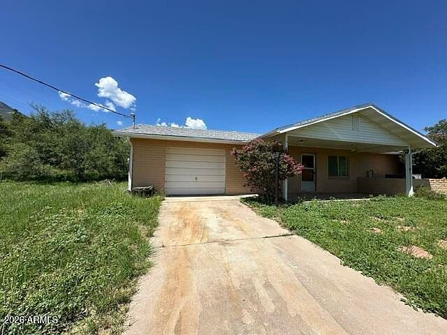 8112 S HIGH Road photo 2