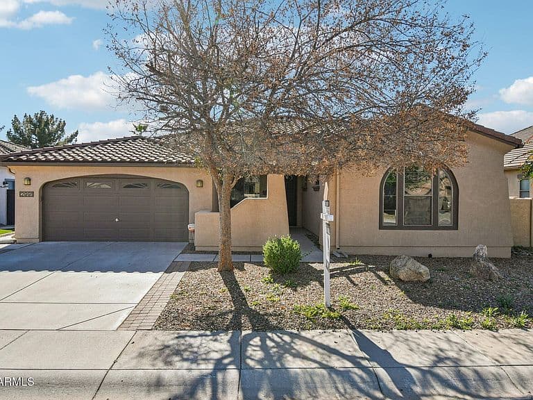 2991 S ROCA Street photo 2