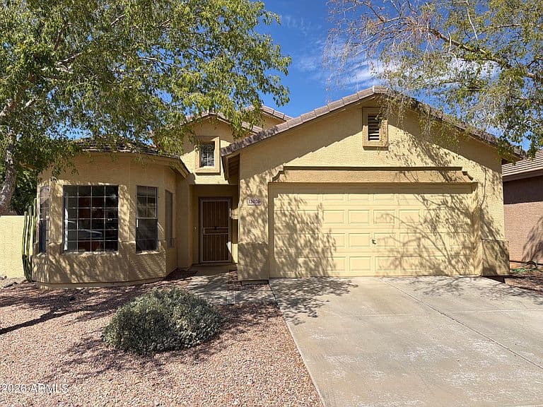 13026 W CORRINE Drive photo 1