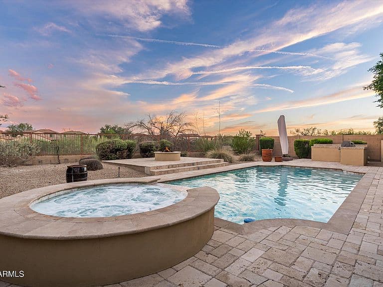 9851 E DESERT JEWEL Drive photo 4