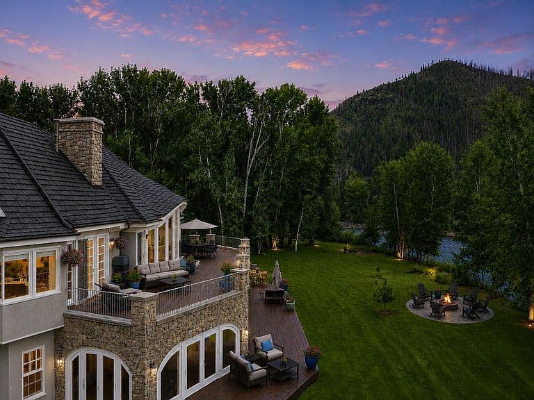 114 Deer Creek Ln photo 1