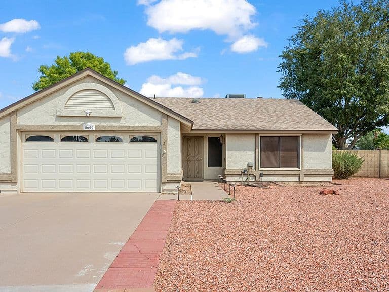 5600 W WHITTEN Street photo 1