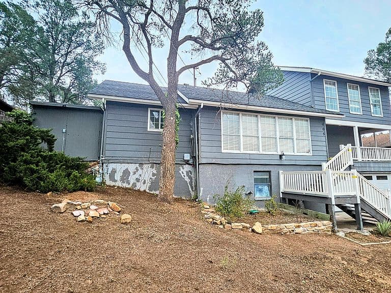 905 S Pinecone St photo 1