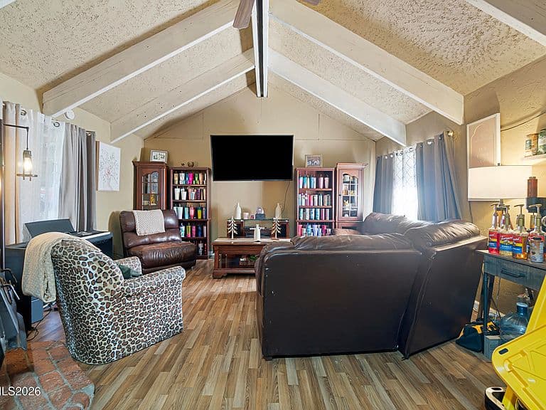3597 Green Acre Dr photo 3