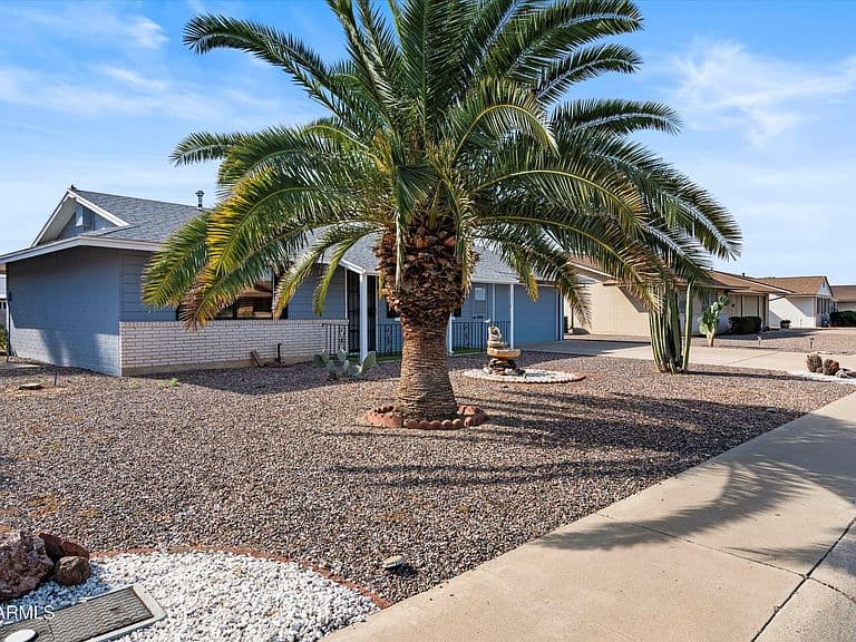 10027 W AUDREY Drive photo 3