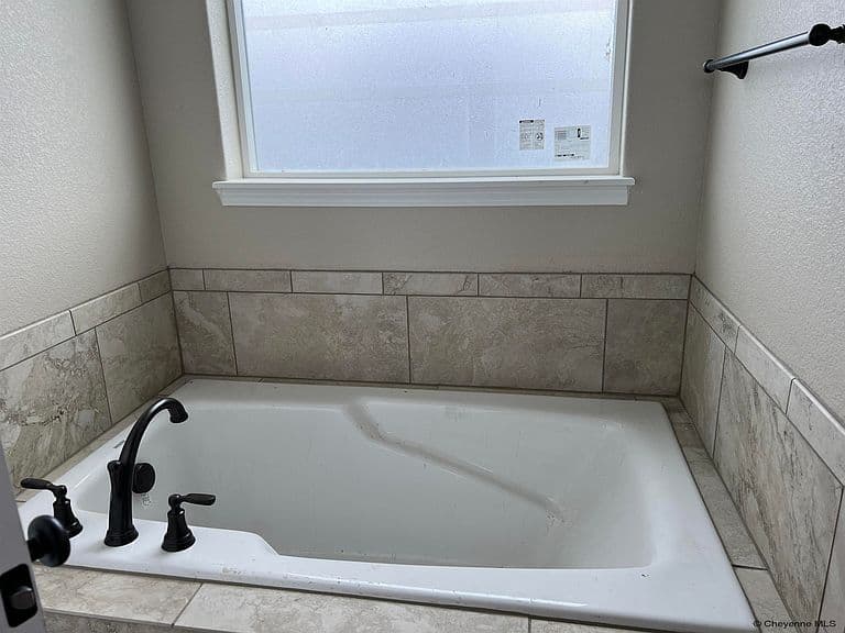 3326 Thomas Rd photo 4