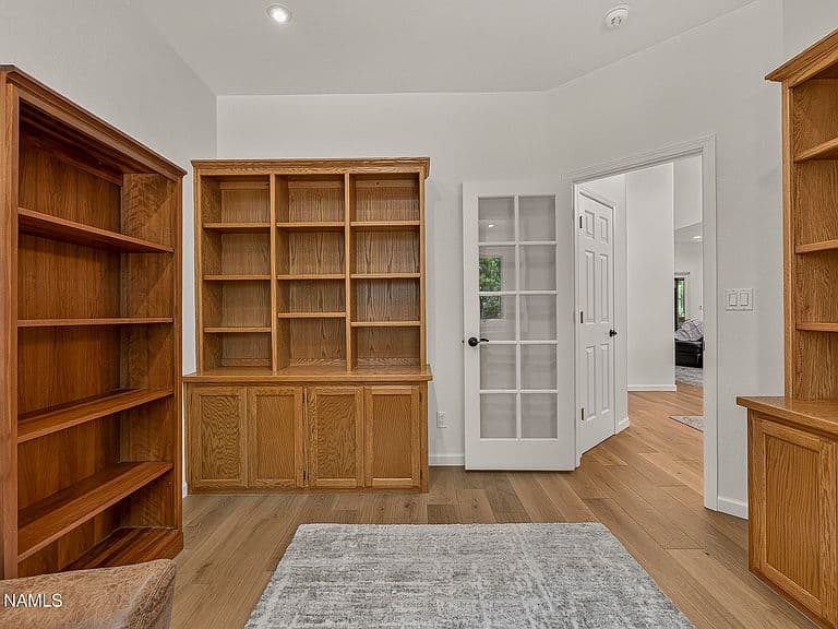 2644 N Sandstone Way photo 5