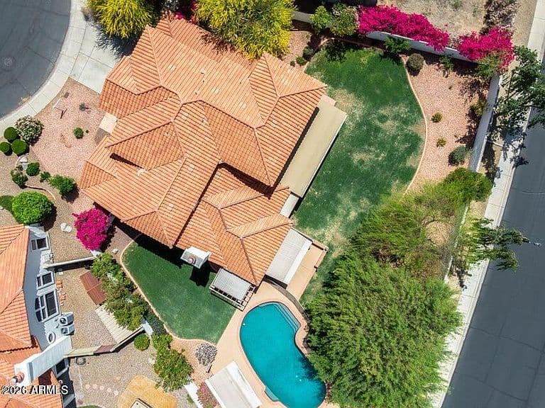 12436 N 56TH Drive photo 4
