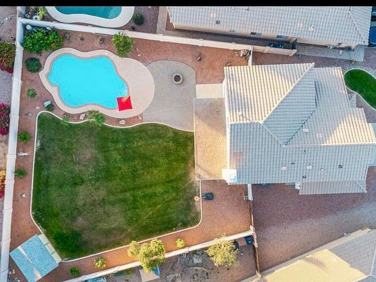 3843 E VAUGHN Avenue photo 2