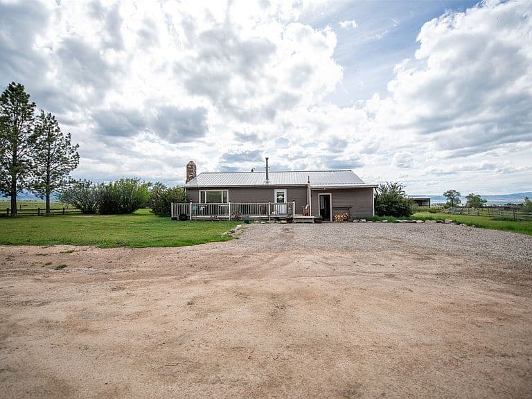 1 Carkeek Ln photo 4
