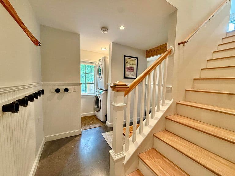 58 Stone Hollow Road photo 4