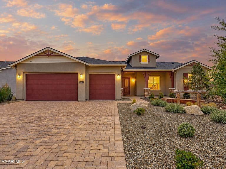 6885 Claret Dr photo 1