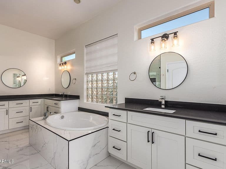 13403 W CABRILLO Drive photo 3