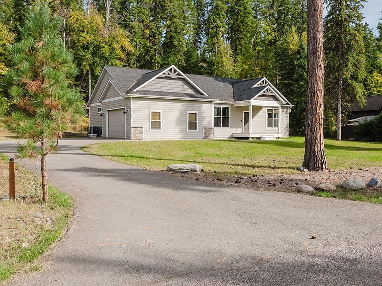 13583 Rising Wolf Dr photo 2