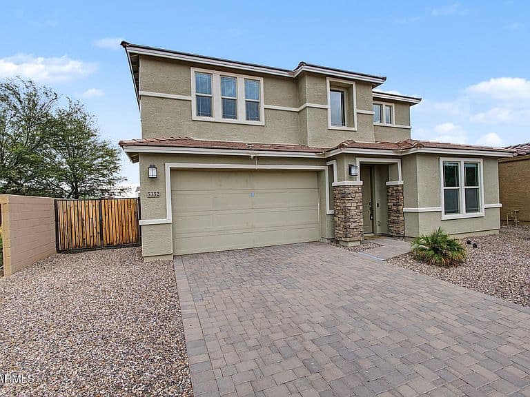 5352 W FARMHAND Drive photo 2