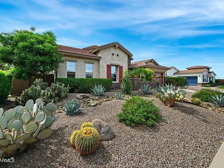 5709 E PARNELL Drive photo 2