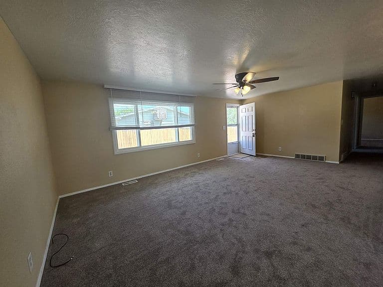 1111 Continental St photo 5