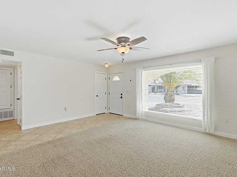 10226 W PALMER Drive photo 3