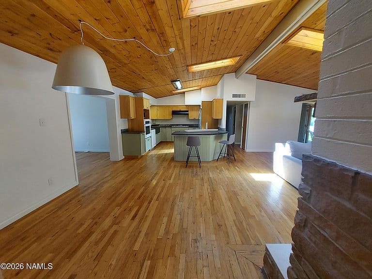 2304 N Talkington Dr photo 3