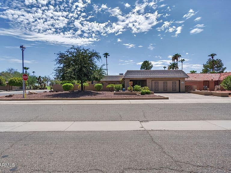 12903 W PAINTBRUSH Drive photo 3