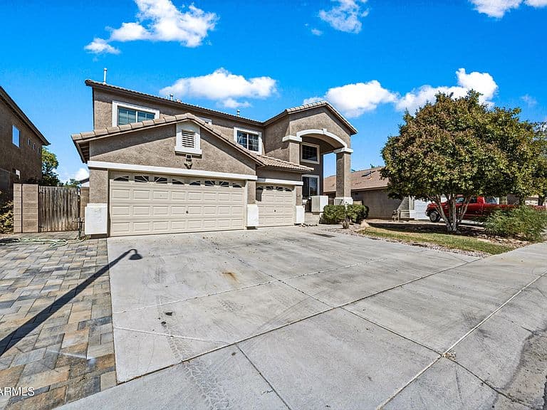 3210 S 81ST Avenue photo 2