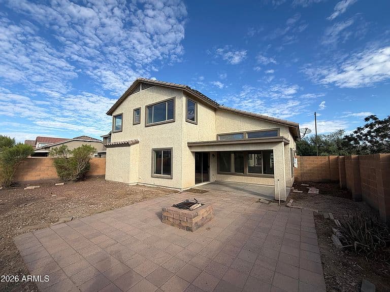 25583 W PIONEER Street photo 5