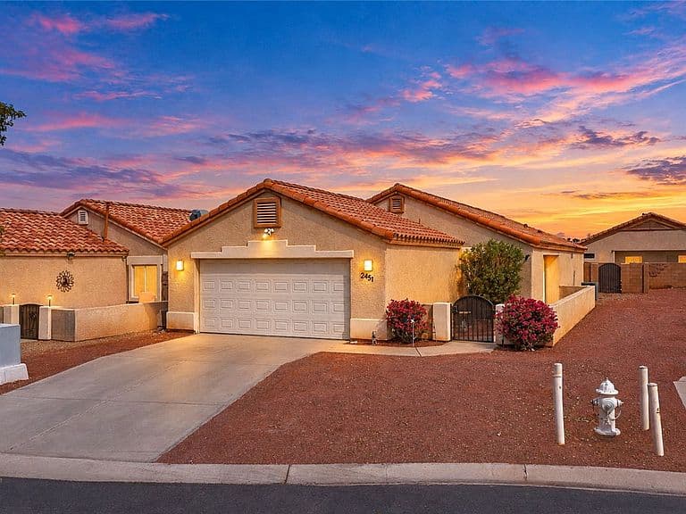 2451 Sabino Drive photo 3