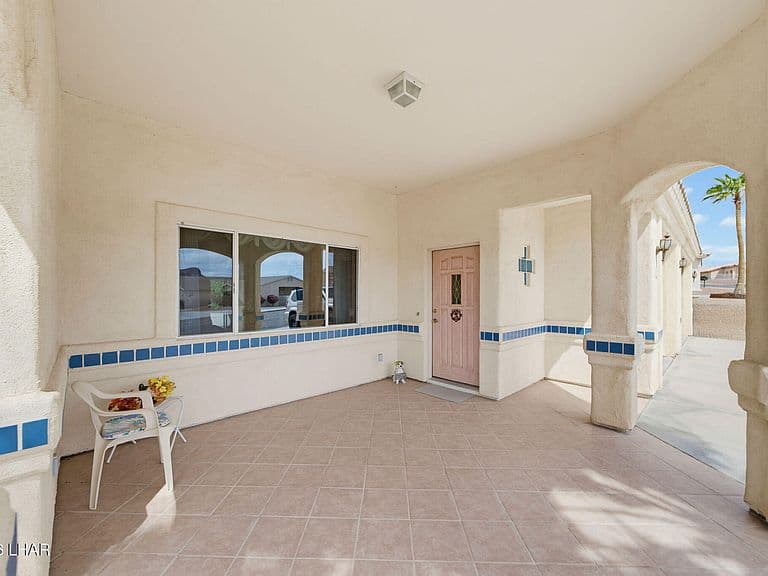 2811 Tonto Dr photo 4