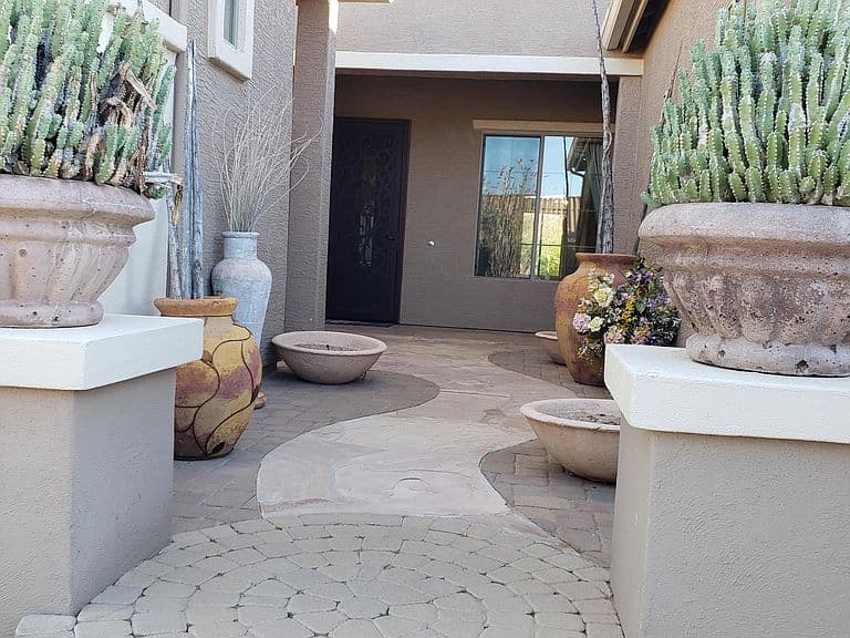 42441 W BLUE SUEDE SHOES Lane photo 2