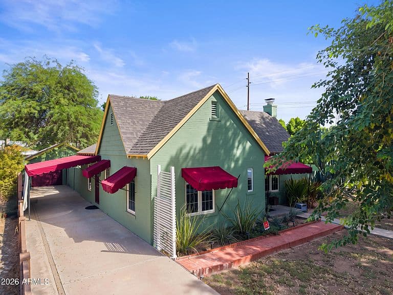 302 W Roma Avenue photo 5