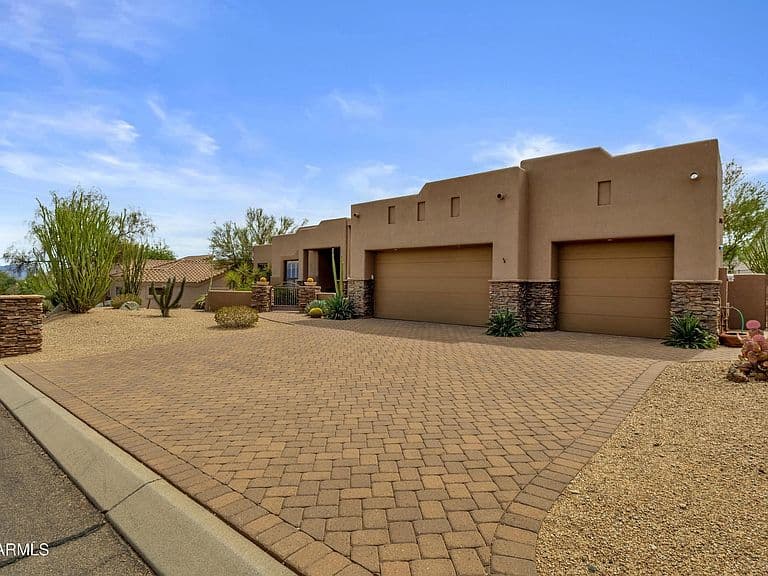 15625 E GREYSTONE Drive photo 4