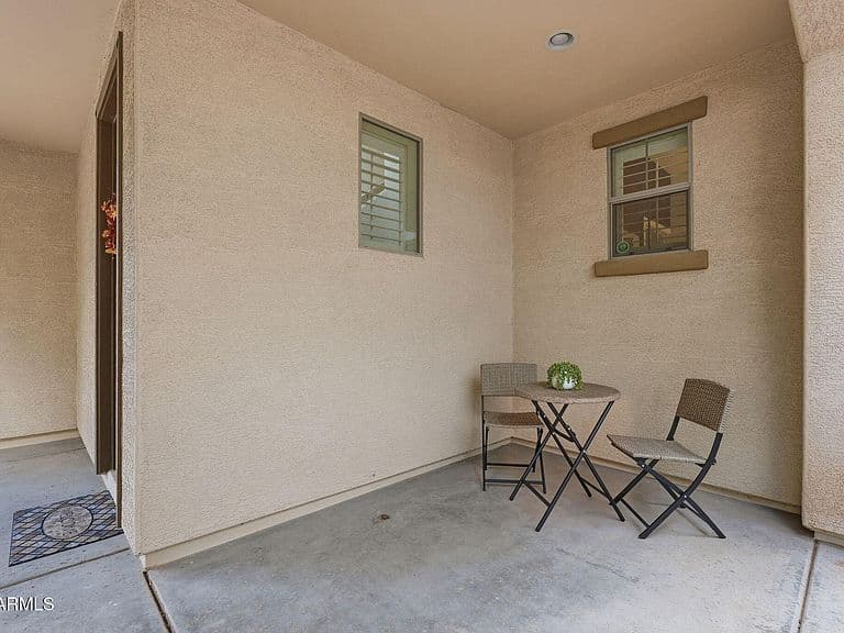 3463 E CARLA VISTA Drive photo 4