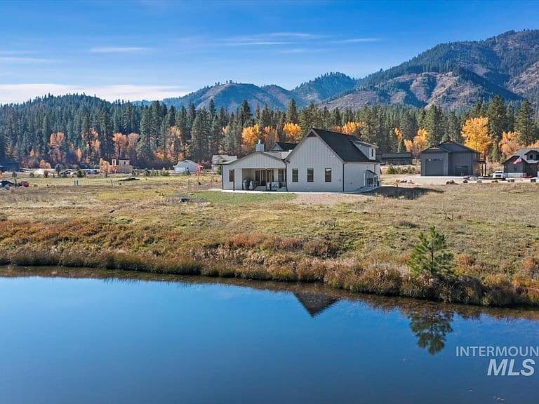 42 Singing Springs Way Lot 6 photo 2