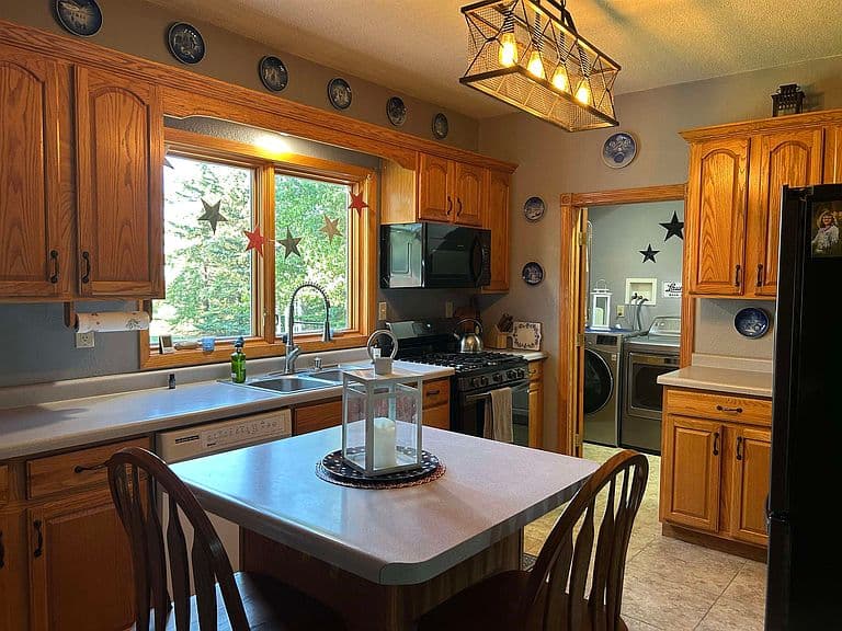 47000 422nd Ave NW photo 2