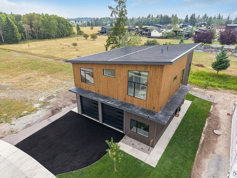 925 Apres Dr Lot 4 photo 1